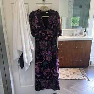 Floral V-Neck Maxi Dress